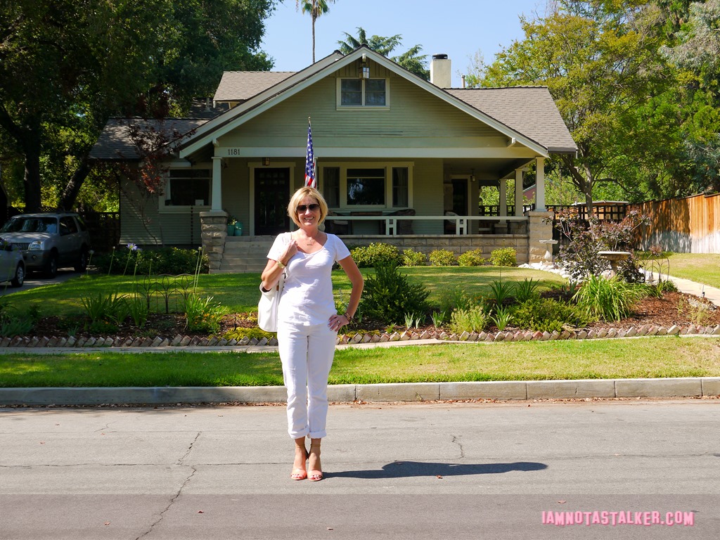 Must Love Dogs House (5 of 11)
