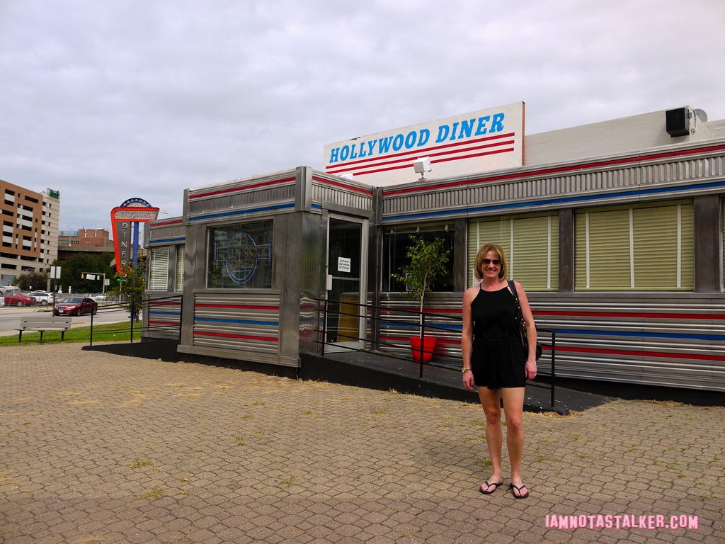 The Hollywood Diner from Sleepless in Seattle-1170344