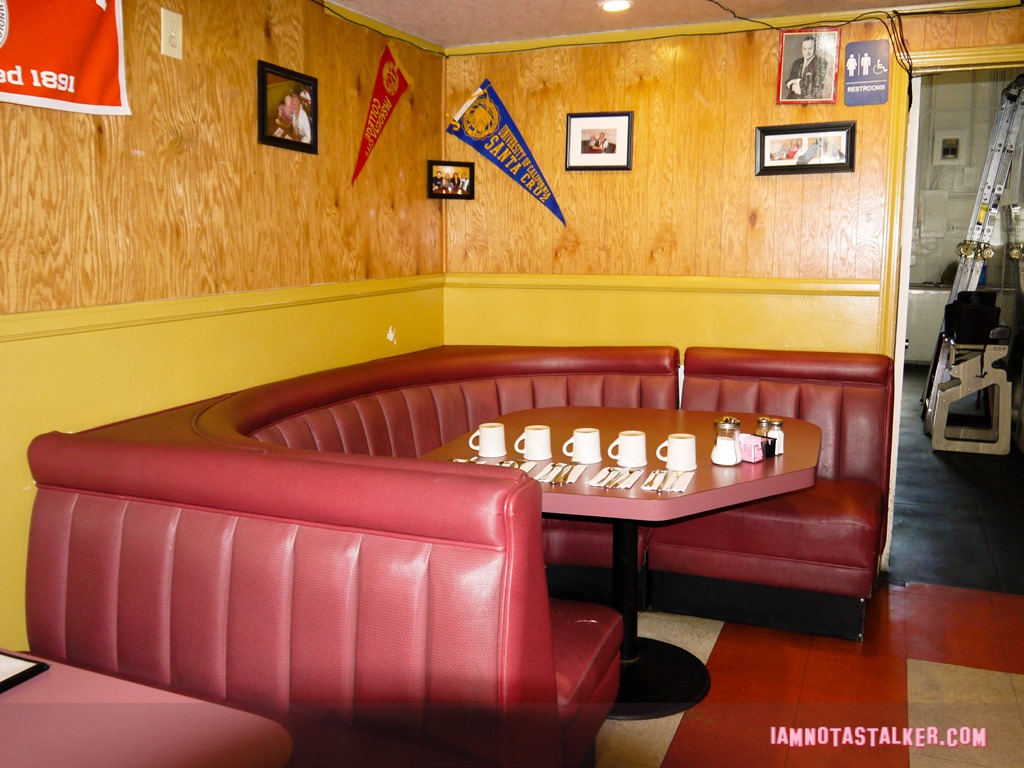 Andy's Coffee Shop from Cups-14