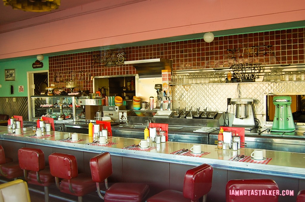Pink Motel Cadillac Jacks Vanderpump Rules (13 of 22)