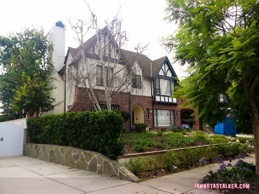 The Haunted House from The Goldbergs-1200318