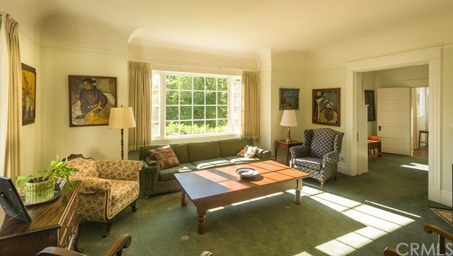 1011 Harvard Ave, Claremont, CA 91711
