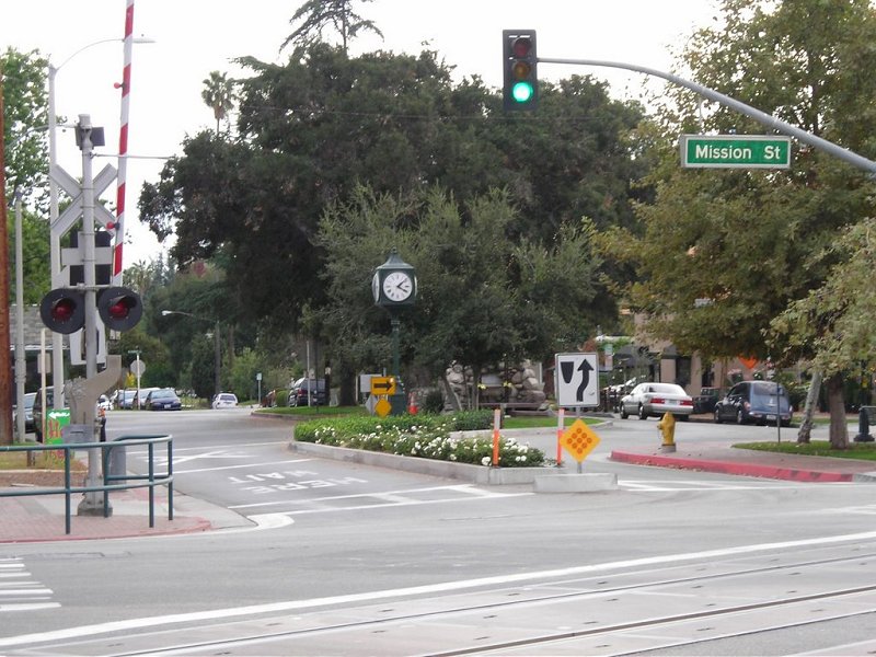 Intersection of Mission and Meridian