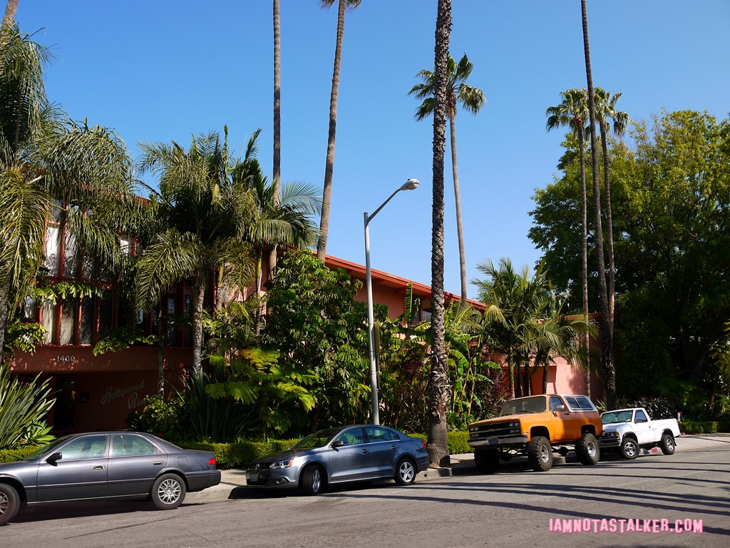 Sara's Apartment Building L.A. Story (7 of 19)