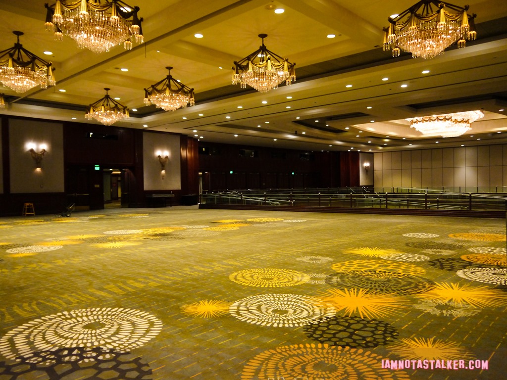 Hyatt Regency Century Plaza from The Ugly Truth-61