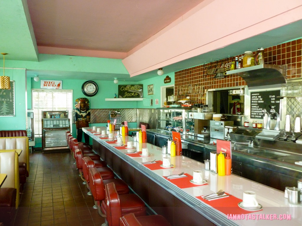 Pink Motel Cadillac Jacks Vanderpump Rules (7 of 22)