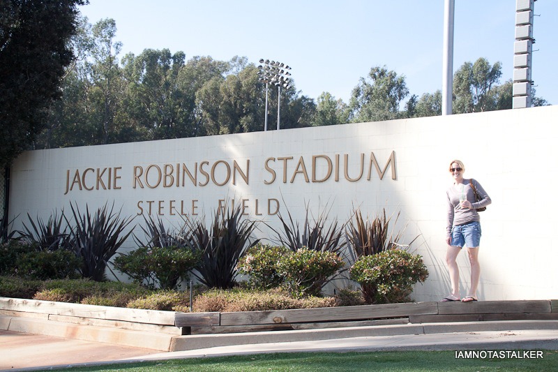Never-Been-Kissed-Baseball-Stadium-(3-of-14)