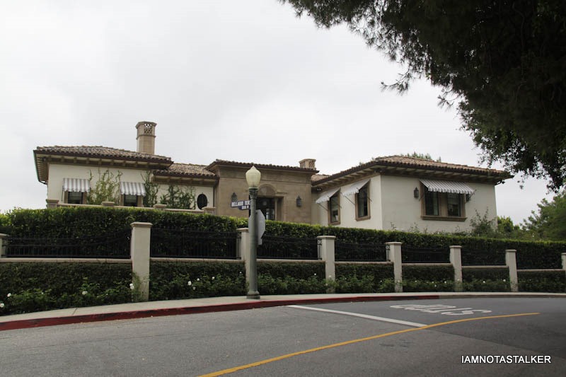 90210-marcos-house-7