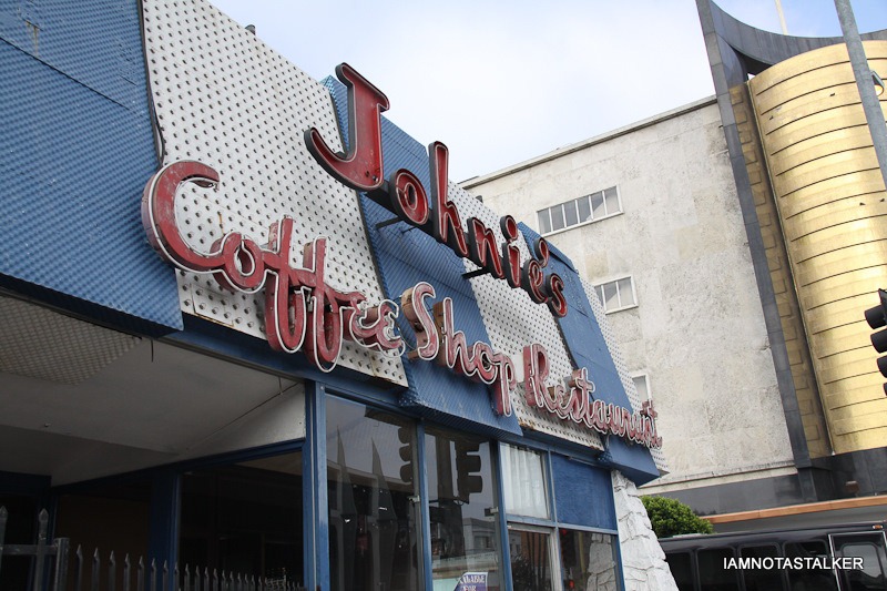 johnies-coffee-shop-11