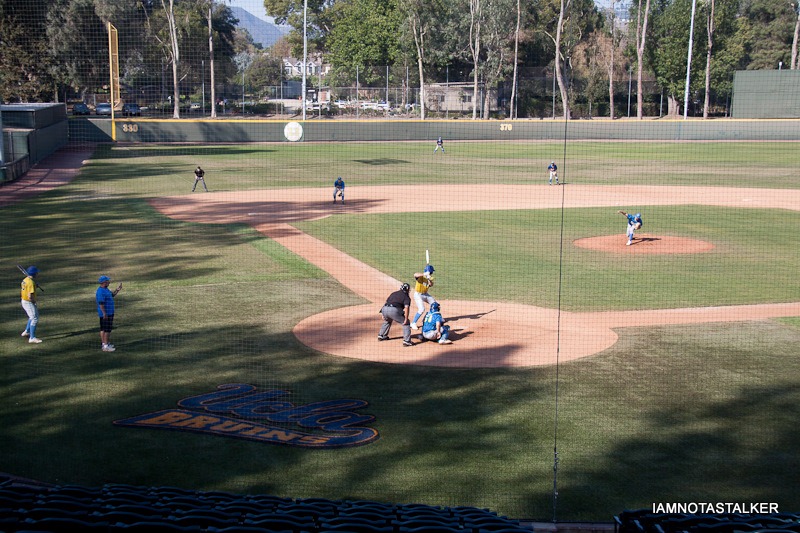 Never-Been-Kissed-Baseball-Stadium-(9-of-14)