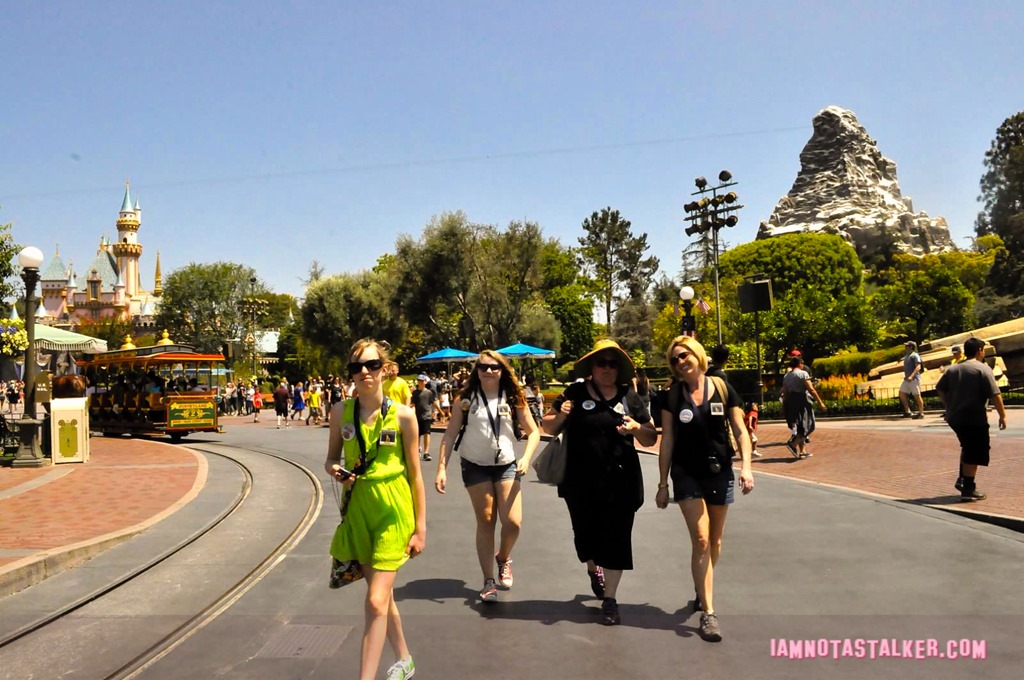 Walking in Walt's Disneyland Footsteps Tour (6 of 29)