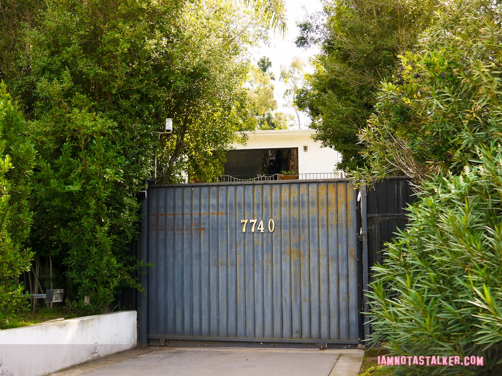 Erroll Flynn's Mulholland House (2 of 7)
