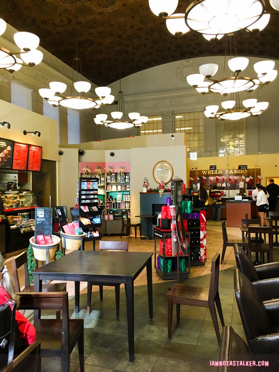 Old Towne Orange Starbucks from That Thing You Do!-7300