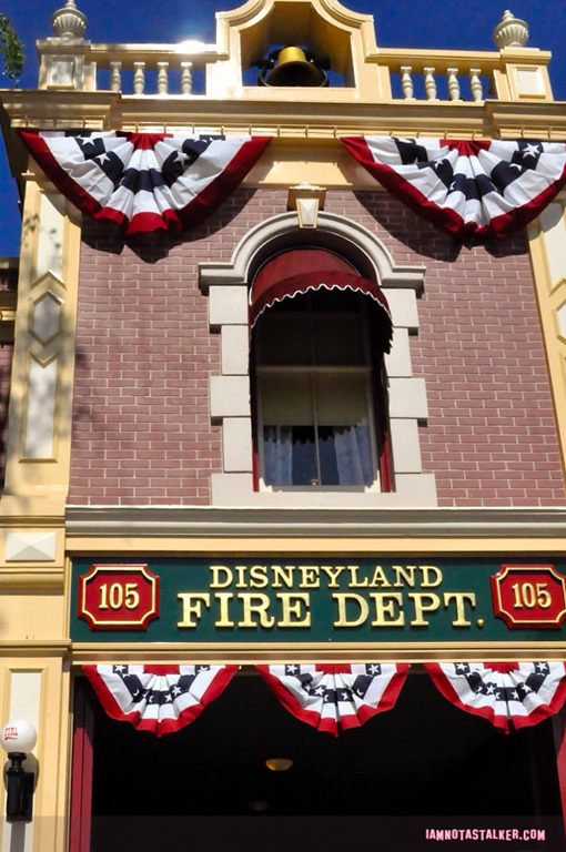 Walking in Walt's Disneyland Footsteps Tour (19 of 29)