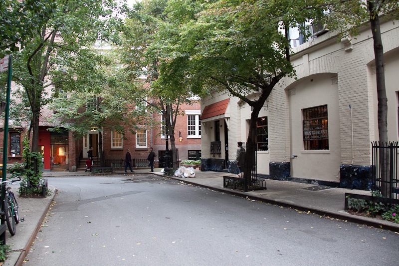 Sex-and-the-City-30-Commerce-Street-3
