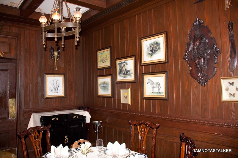 Disneyland-Inside-Club-33-17