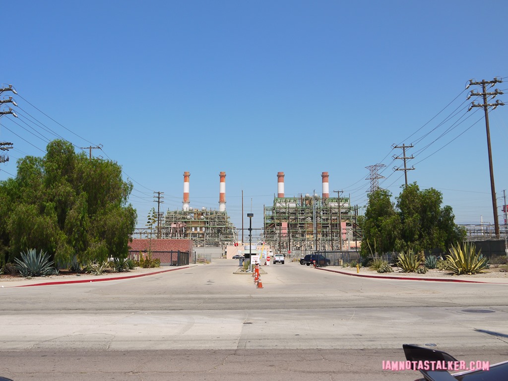 Black or White Smokestacks (23 of 25)