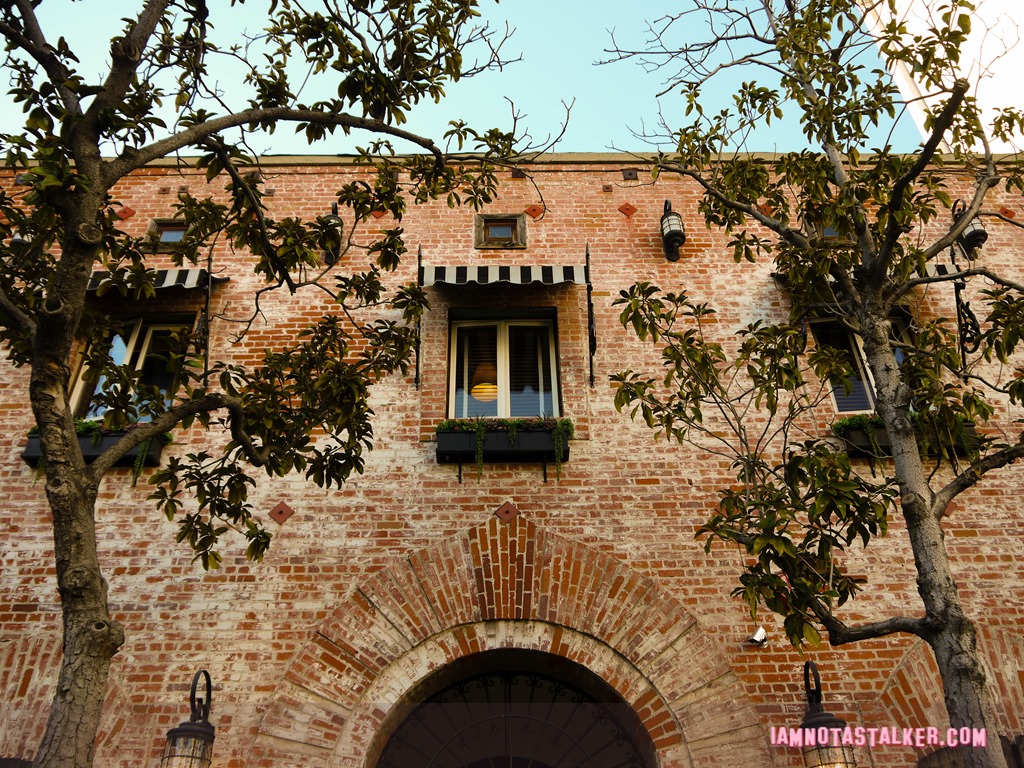 Carondelet House Maroon 5 Sugar Music Video-6
