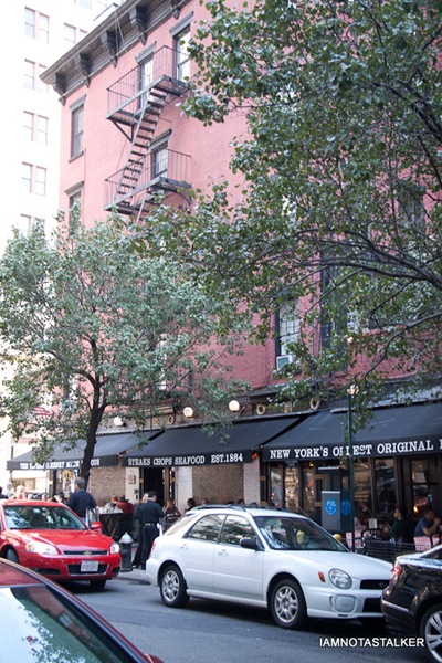 Petes-Tavern-New-Yorks-Oldest-Bar-3