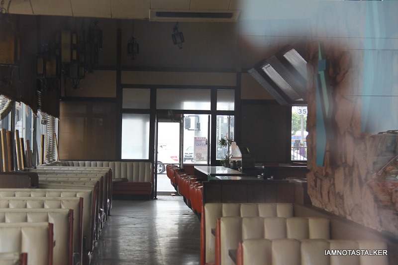 johnies-coffee-shop-5