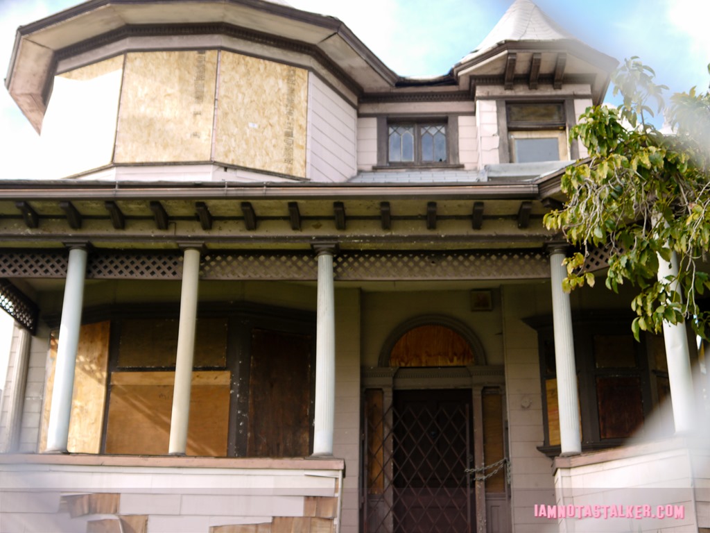 Major Crimes Abandoned House (6 of 18)