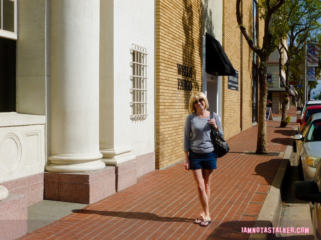 Old Towne Orange Starbucks from That Thing You Do!-1090128
