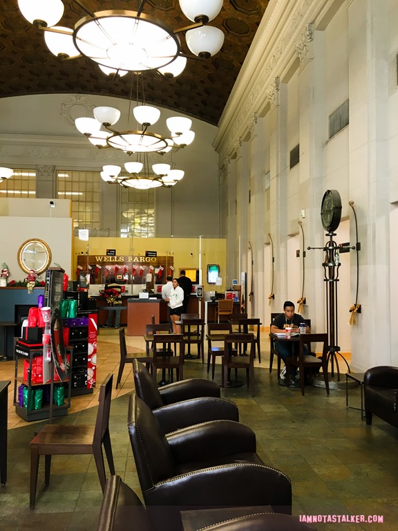 Old Towne Orange Starbucks from That Thing You Do!-7302