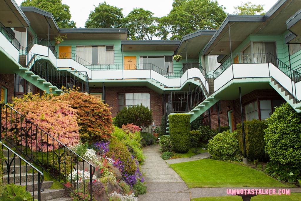 The Vanishing Apartment Building (7 of 12)