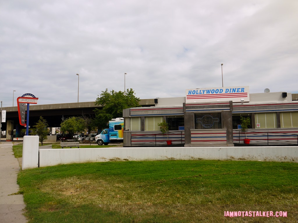 The Hollywood Diner from Sleepless in Seattle-1170353