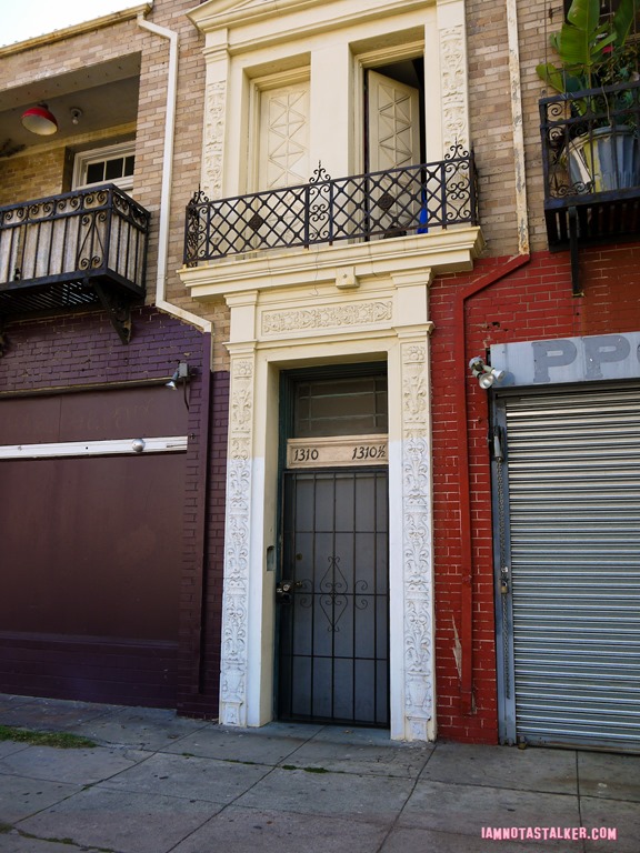 Leo's Apartment Relativity (6 of 8)