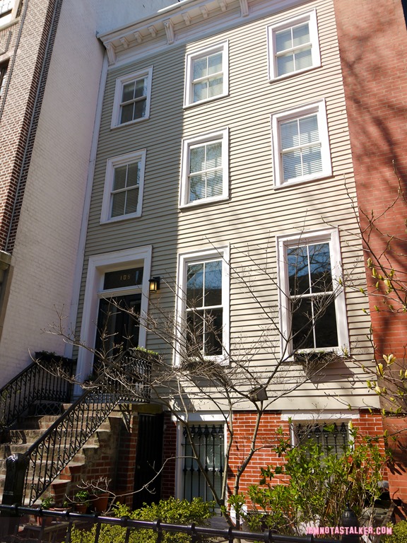 Peter and Elizabeth's House White Collar-8