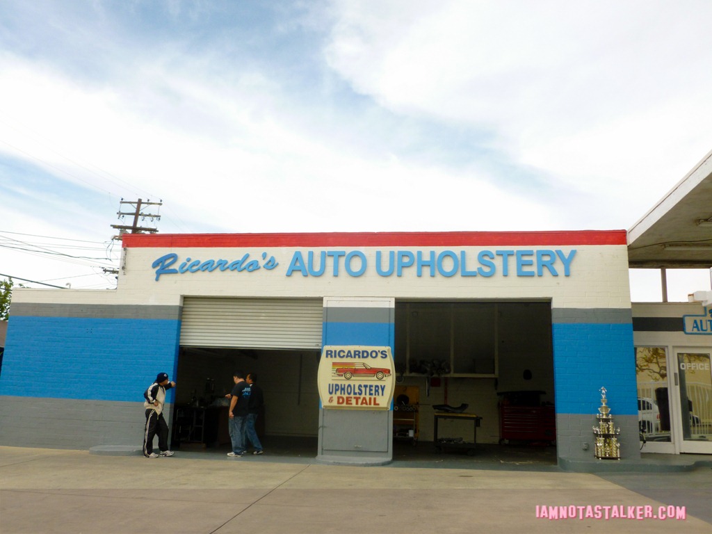 Bill Cozbi's Auto Body Shop Bridesmaids (2 of 6)