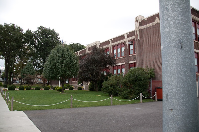 Tom-Hanks-Big-Cliffside-Park-New-Jersey-30