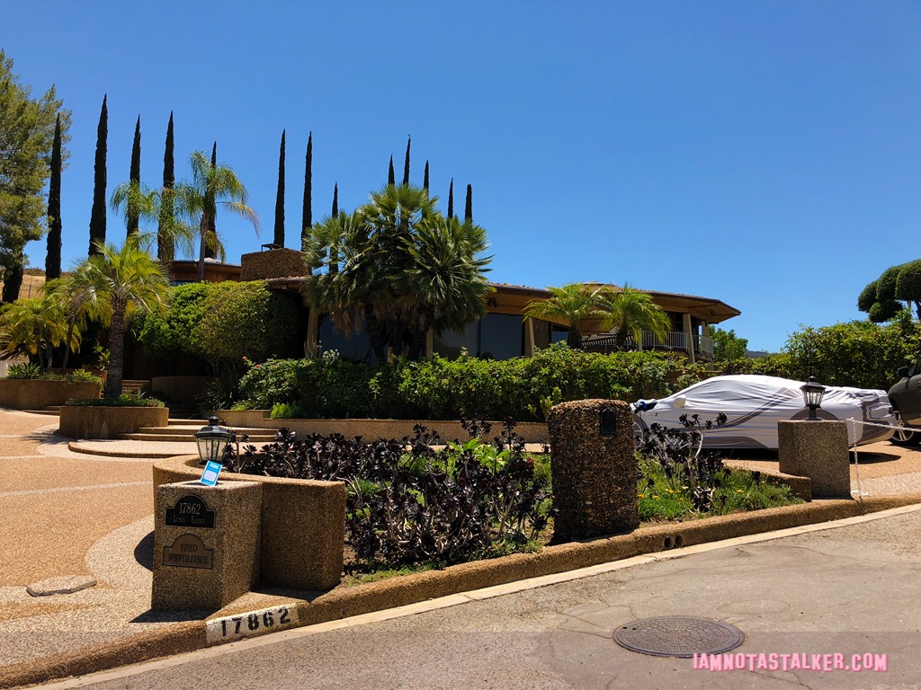 The American Woman House-0209