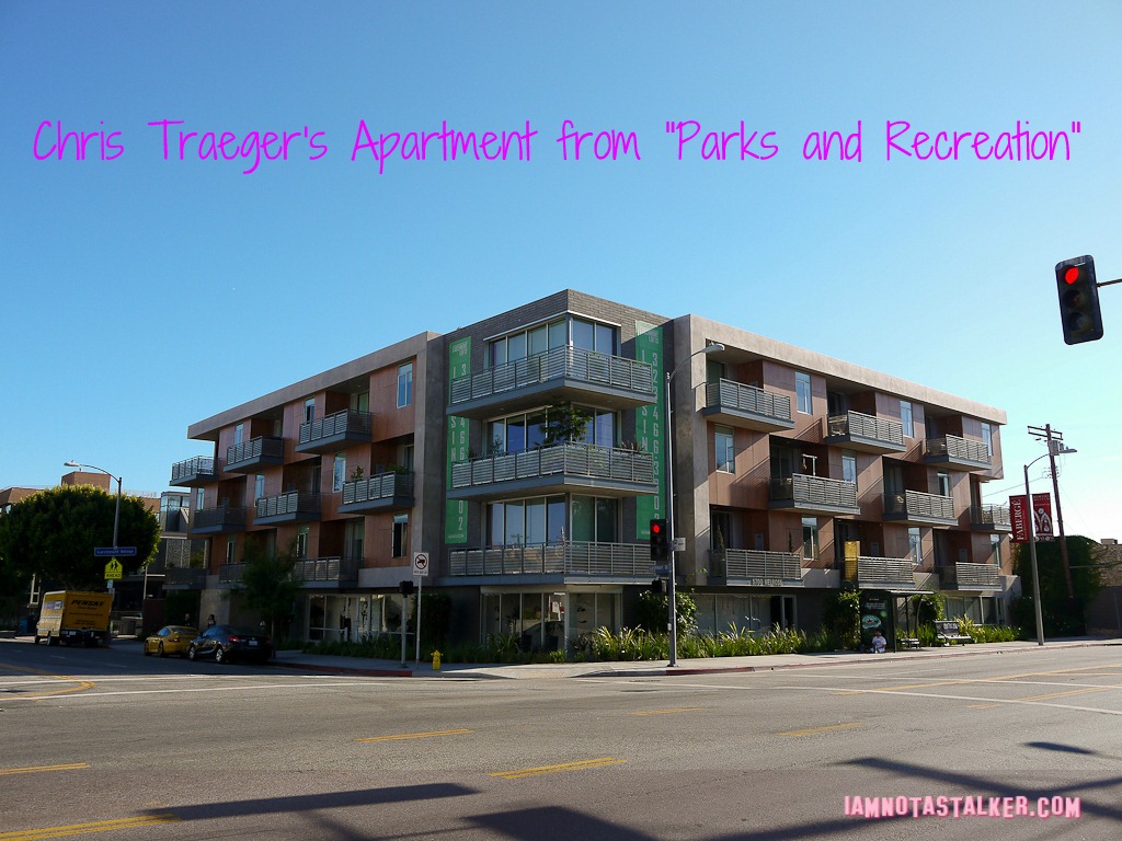 Chris Traeger's Apartment-1000359