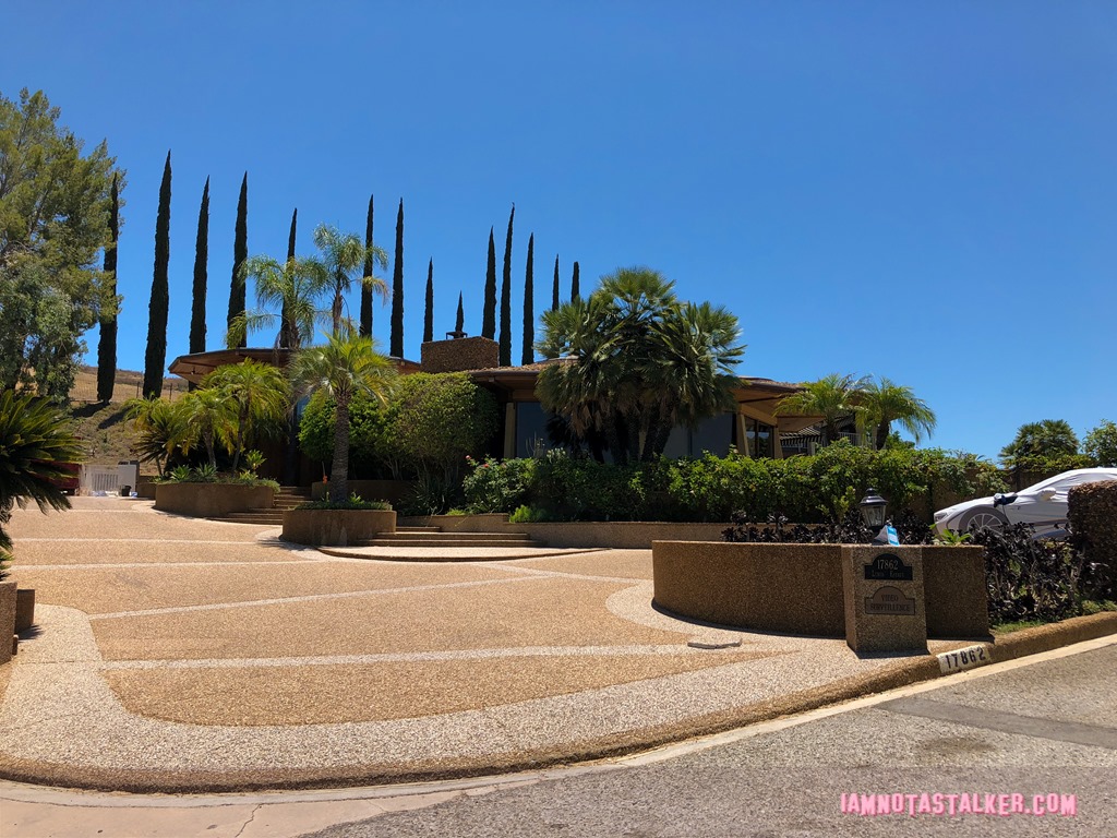 The American Woman House-0206