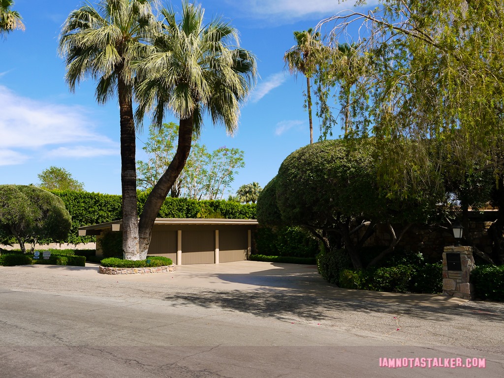 Kirk Douglas Palm Springs house (9 of 20)