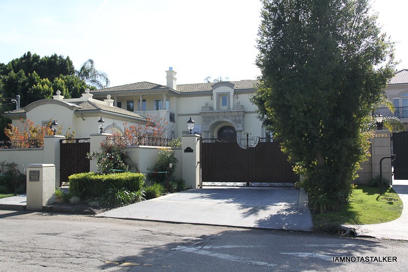 Glee-House-in-Encino-6