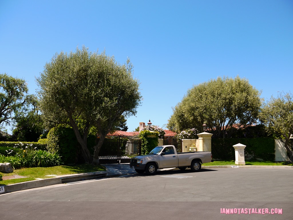 Beau Burroughs' mansion Rumor Has It (1 of 18)