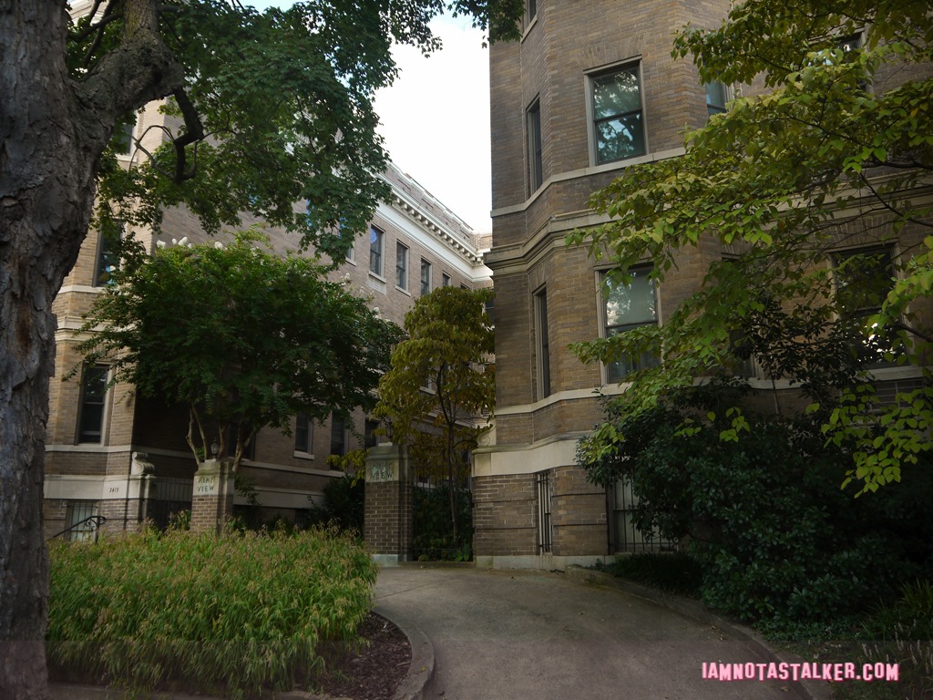Sam's Apartment from A Few Good Men-1160653