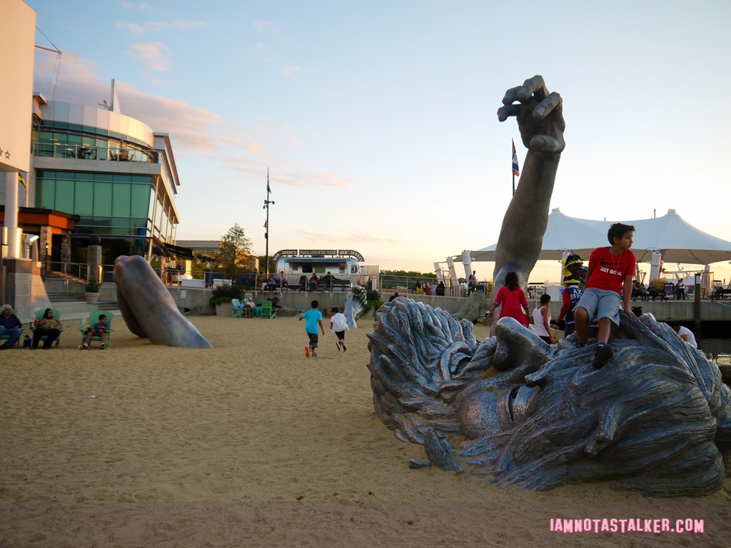 The Awakening Sculpture-1160705