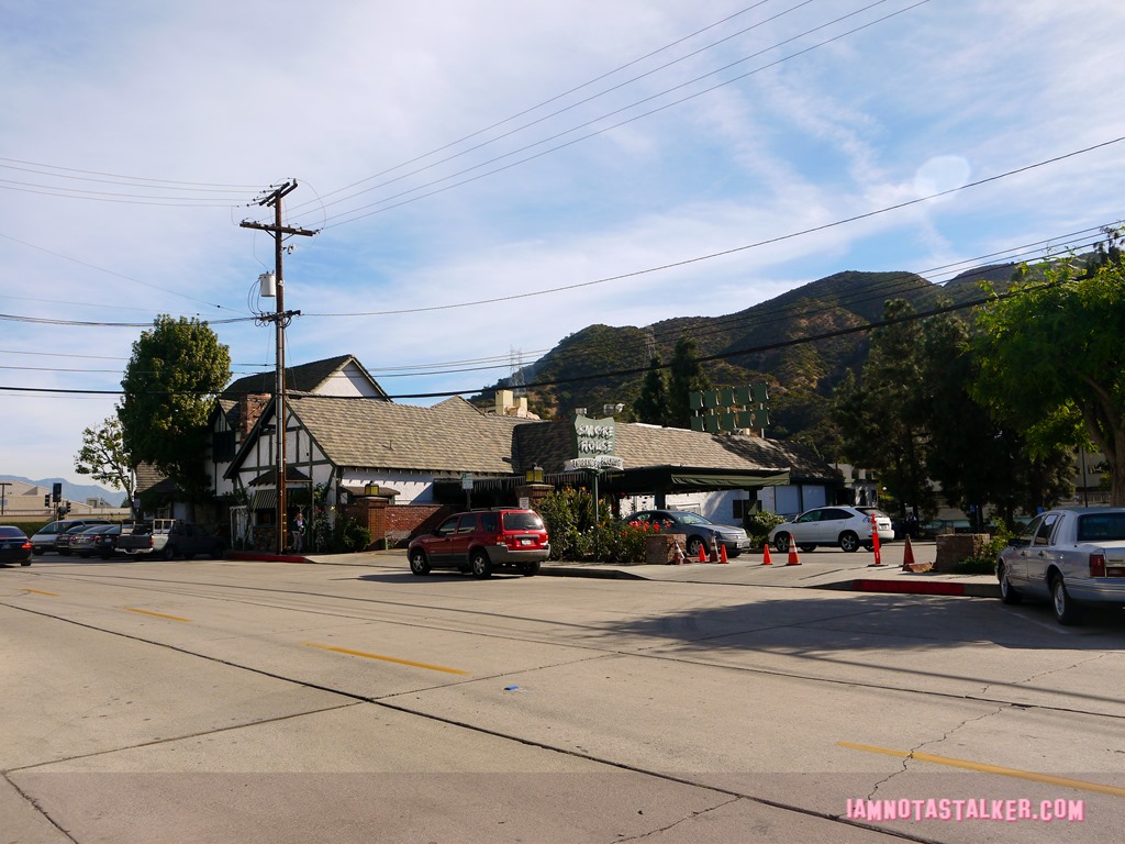 The SmokeHouse from Lucifer-1200660