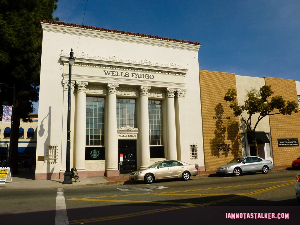 Old Towne Orange Starbucks from That Thing You Do!-1090092
