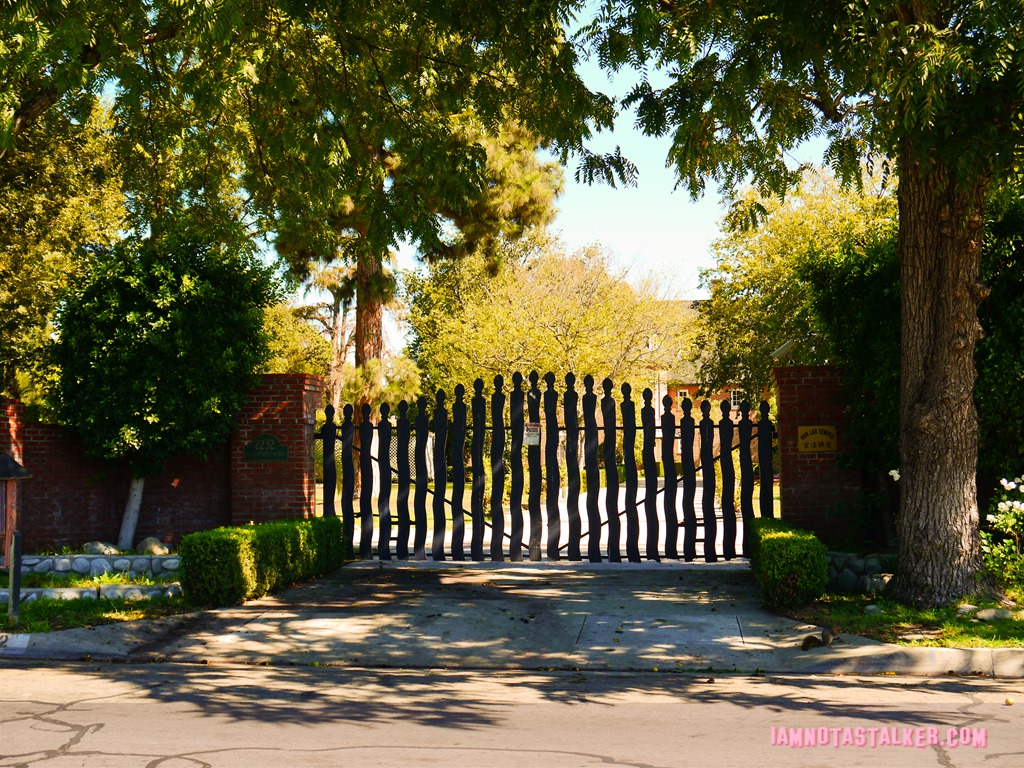 Chateau Bradbury Estate from -The Craft- (9 of 12)