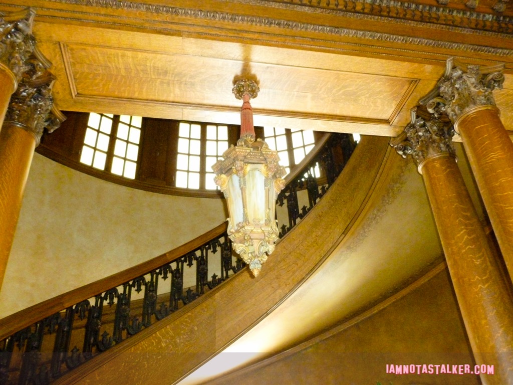Guasti Villa from Veep-1030916