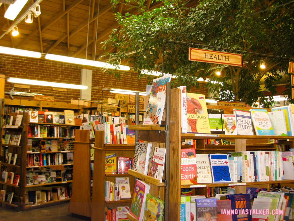 Skylight Books from Veep-4763