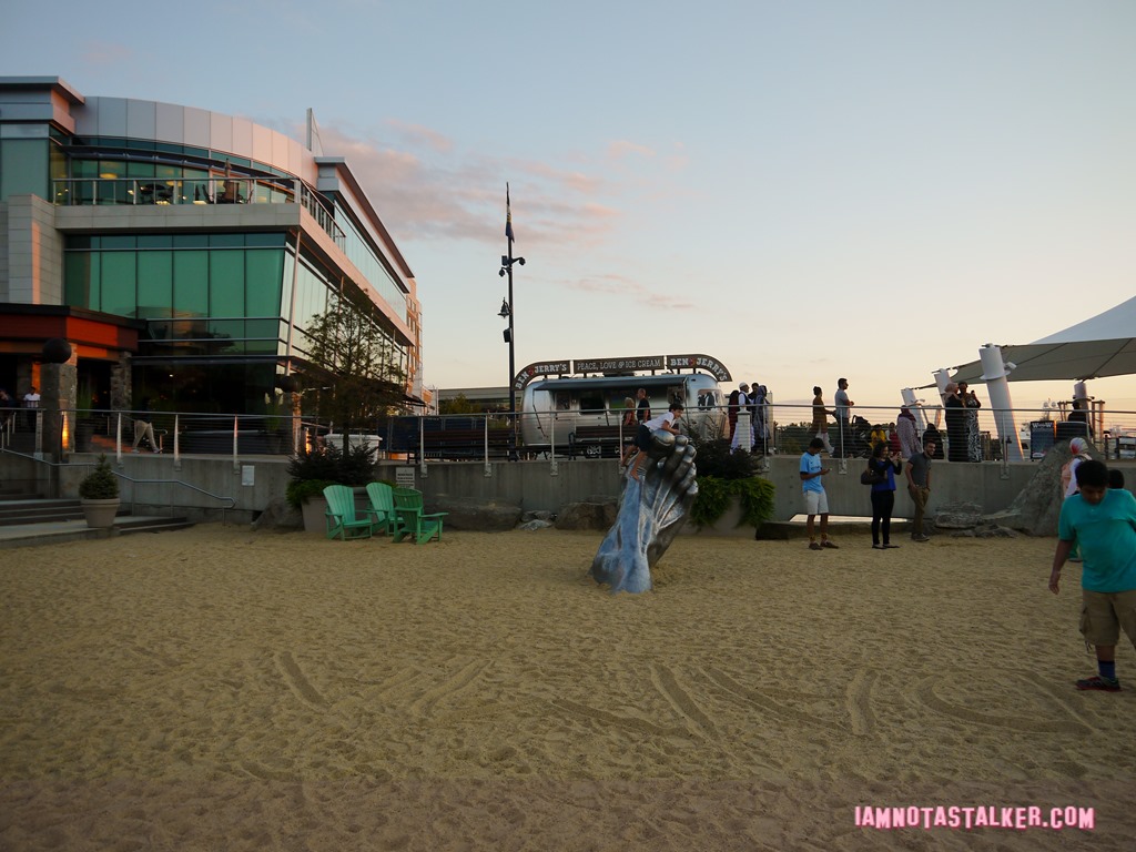 The Awakening Sculpture-1160727