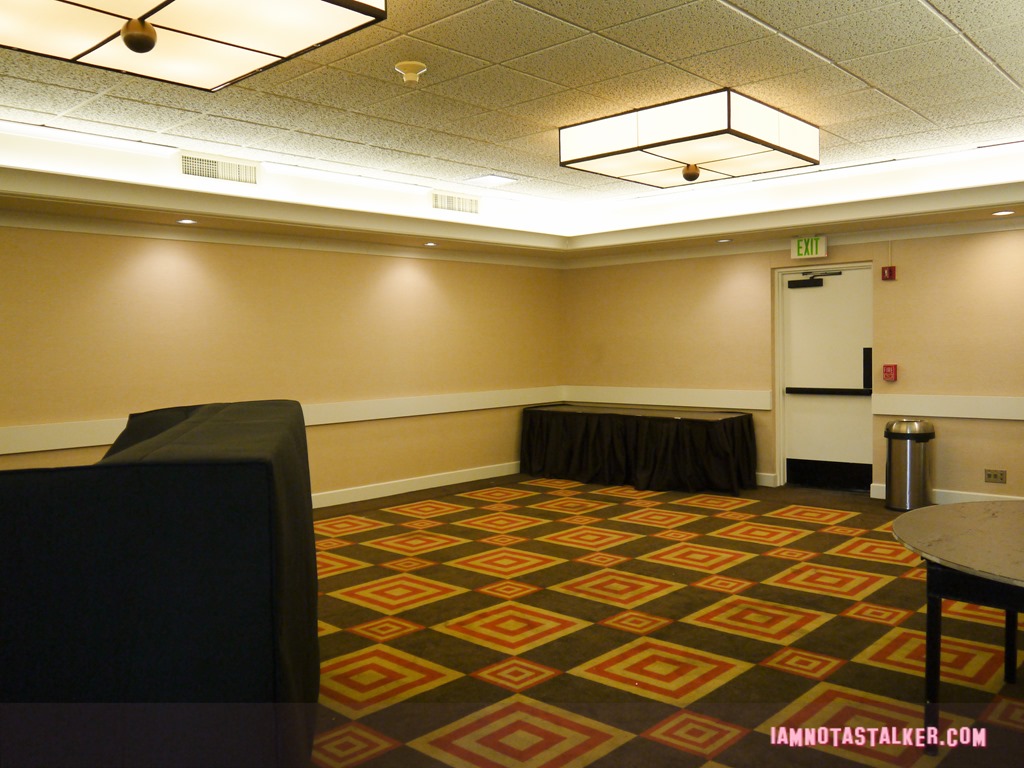 The Friends of Heaven Grief Retreat Hotel from Dead to Me (2 of 5)