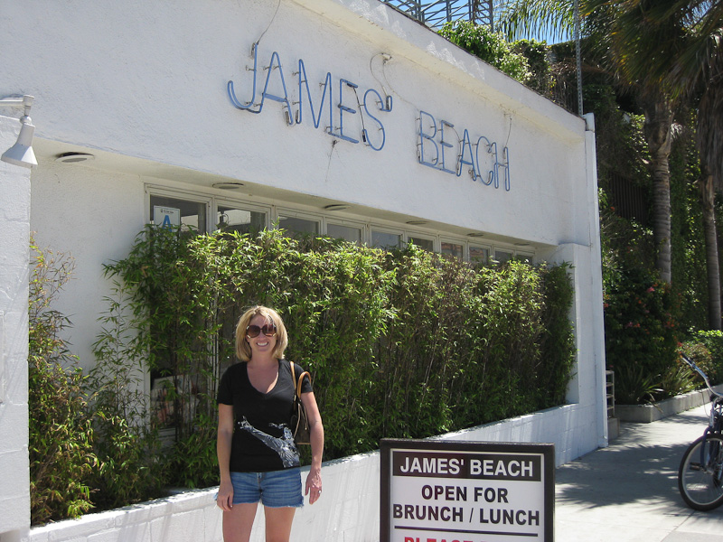 I-love-You-Man-James-Beach-11