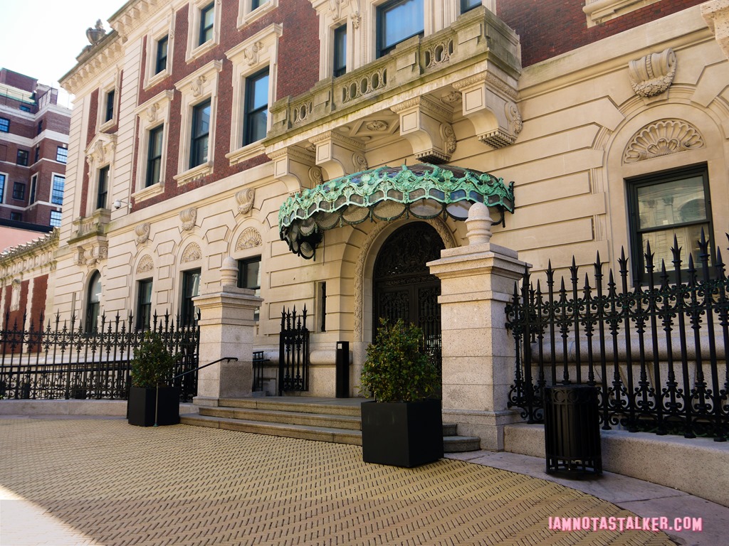 British Consulate from Jumpin' Jack Flash-1